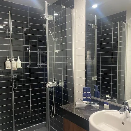 Hotel Express Istanbul-altunizade By Ihg 3*