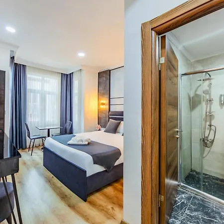 Hotel La Pazza Istanbul