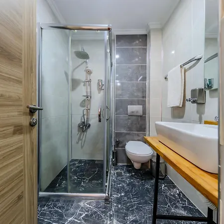 La Pazza 3* Provincia di Istanbul