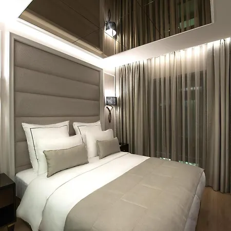 Le Petit Hotel 3*