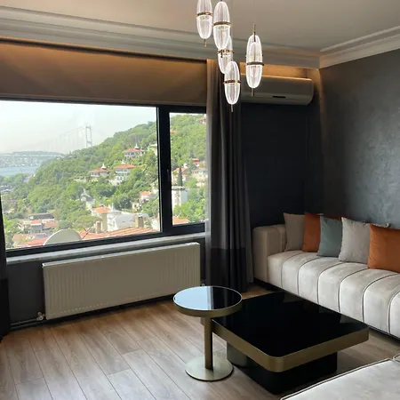 Bosphorus Apartment