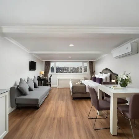 Hotel Meroddi La Porta Estambul