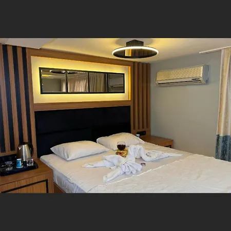 Blueway Hotel 2*