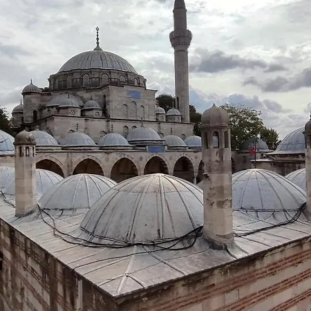 Апартаменты Nur Abuzer Yegin