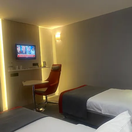 Express Istanbul-altunizade By Ihg Ξενοδοχείο Κωνσταντινούπολη