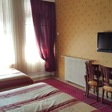 Yesilkoey Airport Hotel 3*