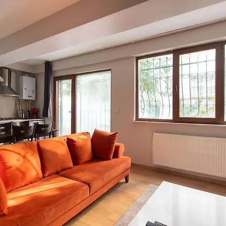 Apartment Cozy Modern 1br W Patio New Building In Maltepe Istanbul