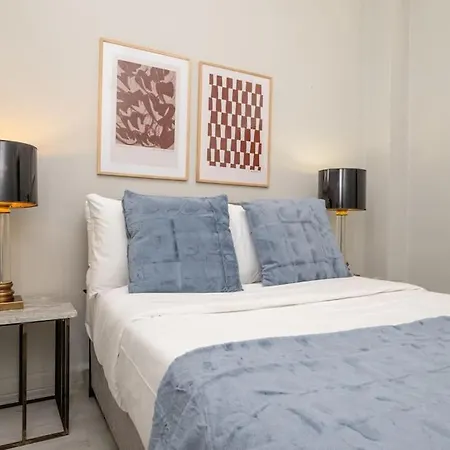 Historical 2-bedroom *