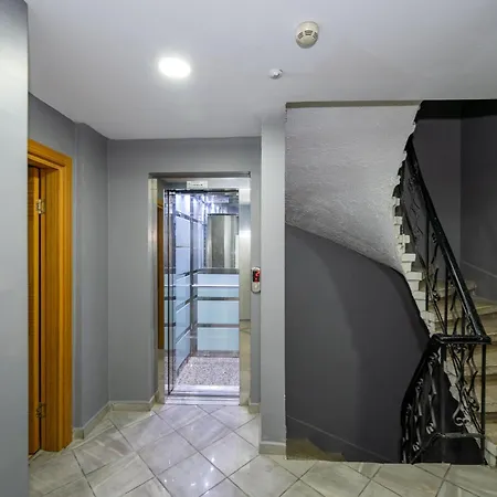 Miyu Hotel