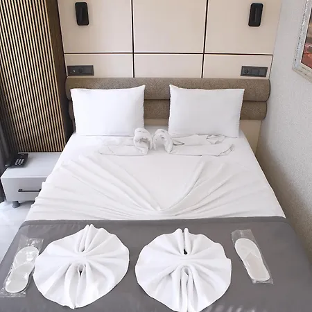 Amara Old City Hotel & Spa 3*