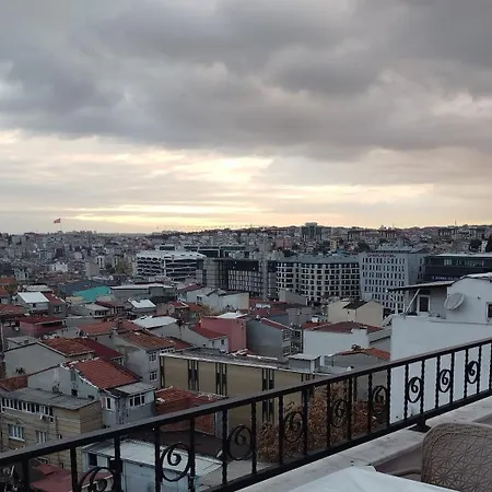 Taksim Ivy Hostel Istanbul
