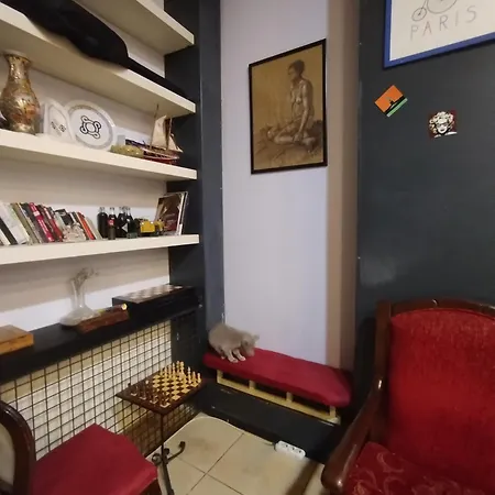 Taksim Ivy Hostel *