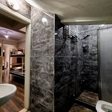 Hostel Taksim Ivy