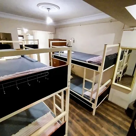 Taksim Ivy Hostel