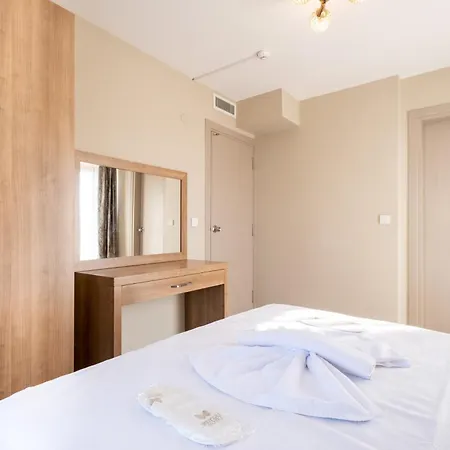 Hotel Lavin &