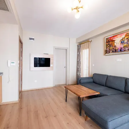 Hotel Lavin &
