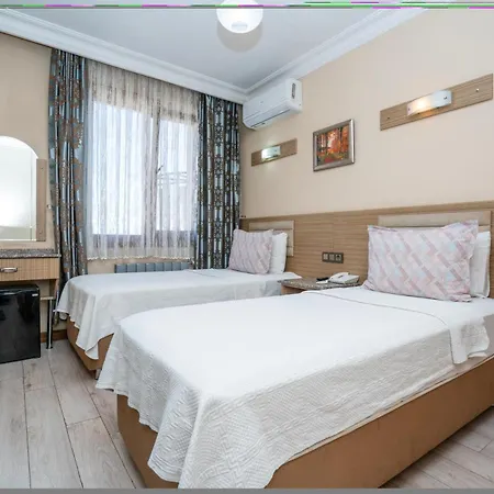 Hotell Grand Reis
