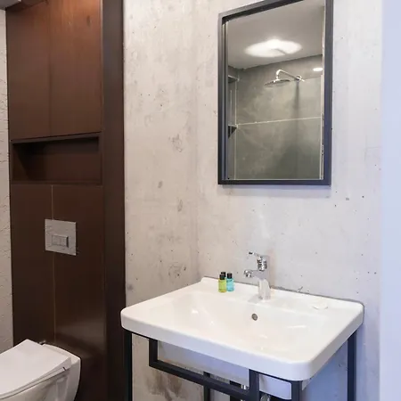 Aparthotel Eleven Aparts *