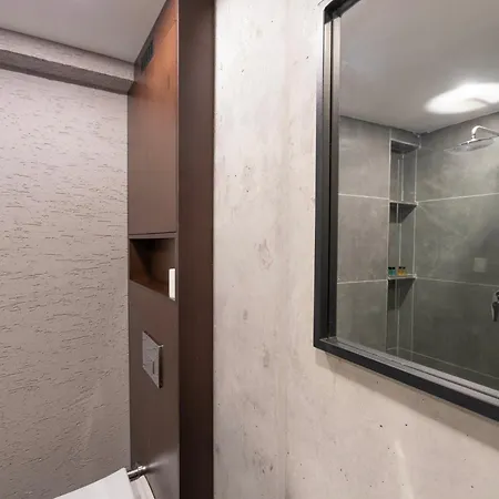 Eleven Aparts Aparthotel *