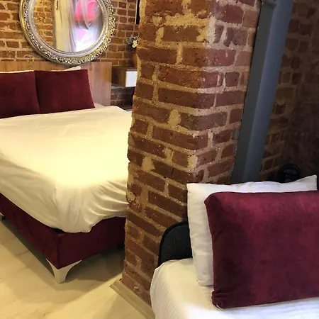 Galata By Rich Bed & Breakfast