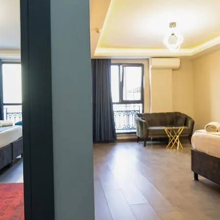 Grand Moon Otel *