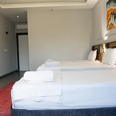 Otel Grand Moon *