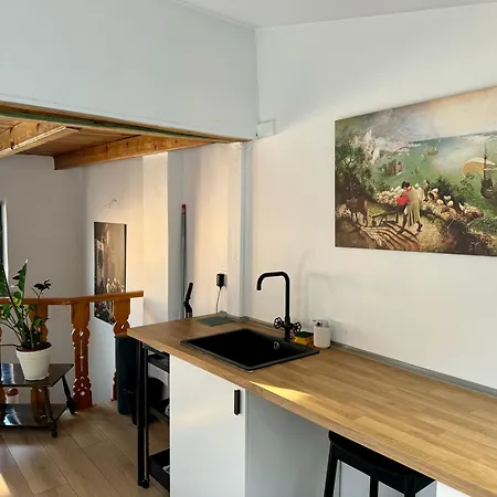 The Wooden 17 Villa Istanbul