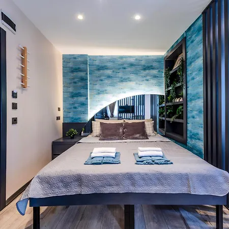 Equipment Modernist Design - In The Bosphorus - Galataport - Taksim Apartment