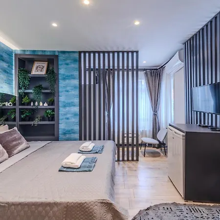 Apartment Equipment Modernist Design - In The Bosphorus - Galataport - Taksim