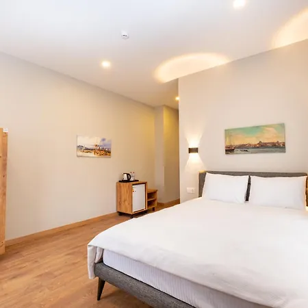 Aparthotel The Yk