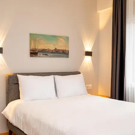 Aparthotel The Yk