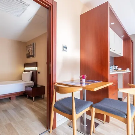Clover Sisli