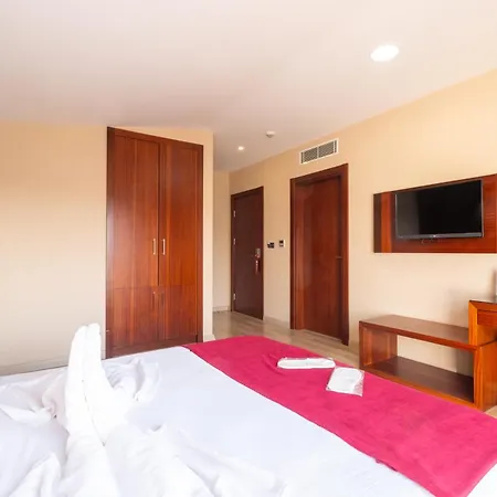 Clover Sisli Hotel
