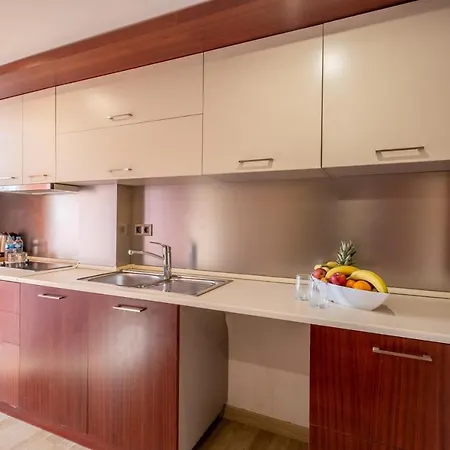 Clover Sisli