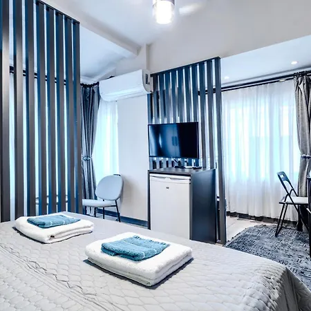 Equipment Modernist Design - In The Bosphorus - Galataport - Taksim Apartment