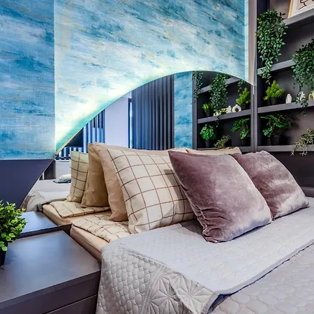Equipment Modernist Design - In The Bosphorus - Galataport - Taksim Apartment Istanbul