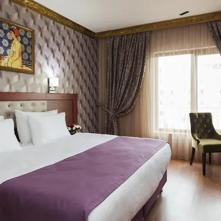 Alrazi Florya Hotel 3*