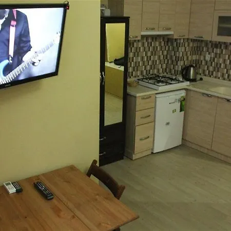 A'la House Aparthotel 3*