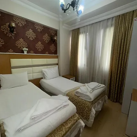 Hotel Raimond
