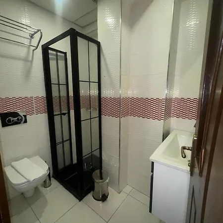 Raimond Hotel