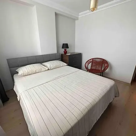 Dublex Roof With Ac, Perfect Location Apartament Stambuł