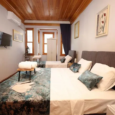 Hotel The Trip Anex 3*