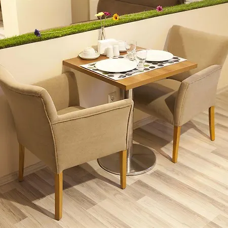 Aparthotel Nossa Pera 3*