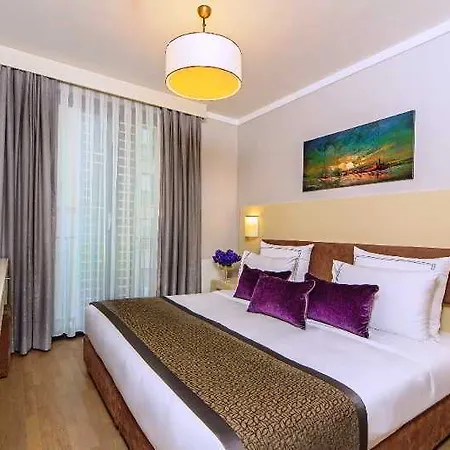 Bomonti Apartment