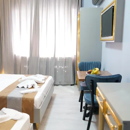 Aparthotel Maria *