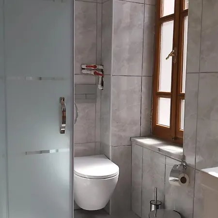 Bed & Breakfast Fevzi Pasa & *