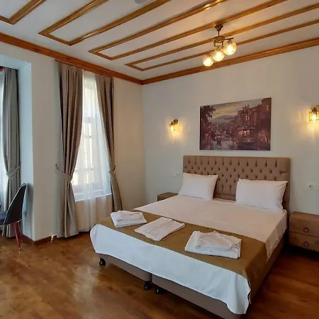 Fevzi Pasa & Bed & Breakfast