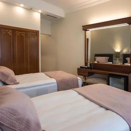 Vardar Palace - Special Category Hotel 3*