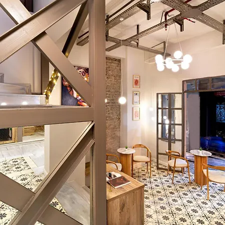 Hotel Des Arts Galata 2*