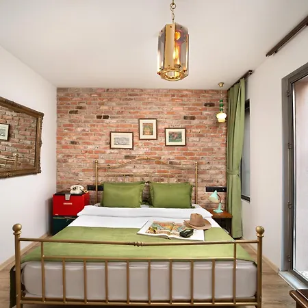 Hotel Des Arts Galata 2*